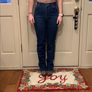 Vintage Chic jeans 10/11 (fits like a 4)